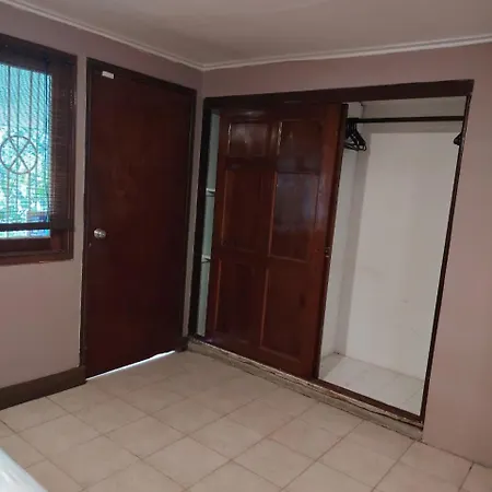 Gloria's Collection - Boutique Apartment